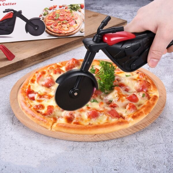 Roestvrijstalen motorfiets vorm pizzasnijder Roller snijden pizzagereedschap - Afbeelding 7