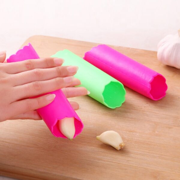 5 STKS Zachte Hars Buisvormige Herbruikbare Magic Handheld Rolling Knoflook Dunschiller Keuken Gereedschap (Willekeurige Kleur Levering) - Afbeelding 5