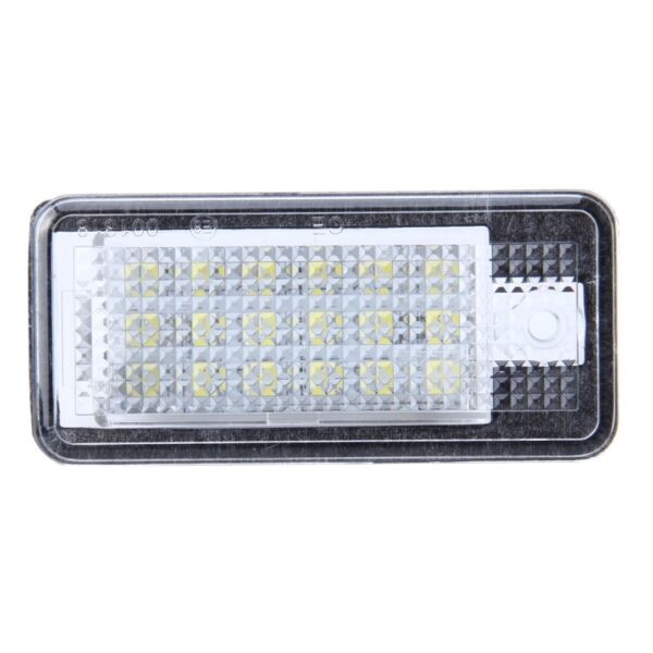 2 STUKS Kentekenverlichting met 24 SMD-3528 Lampen voor Audi - Afbeelding 4